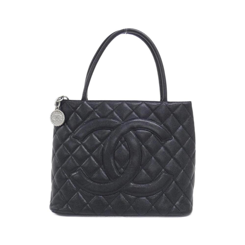 Chanel 1804 handbag